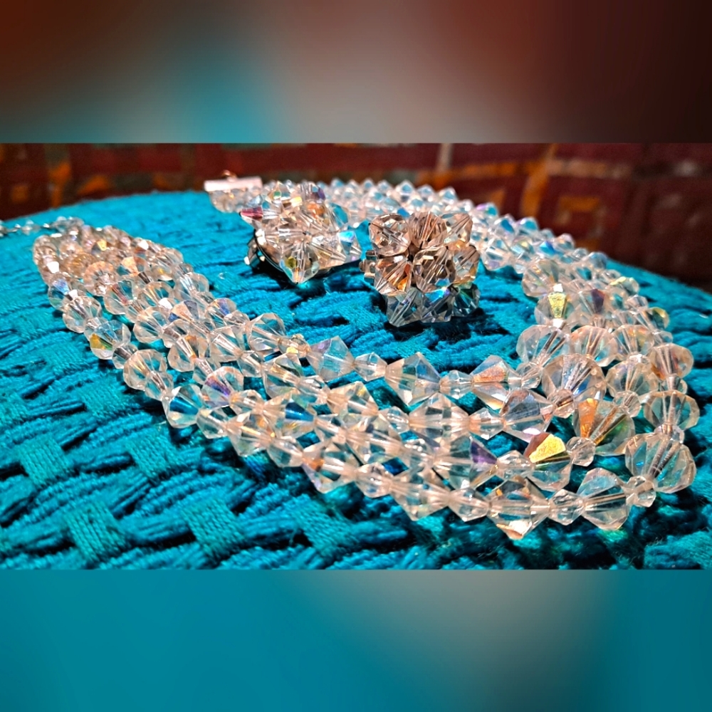Aurora Borealis Choker